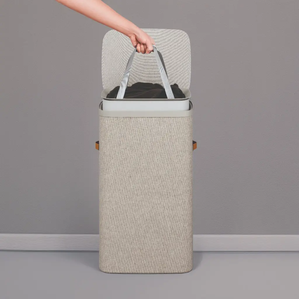 LB026BE_Lifting Bag_CMYK.webp